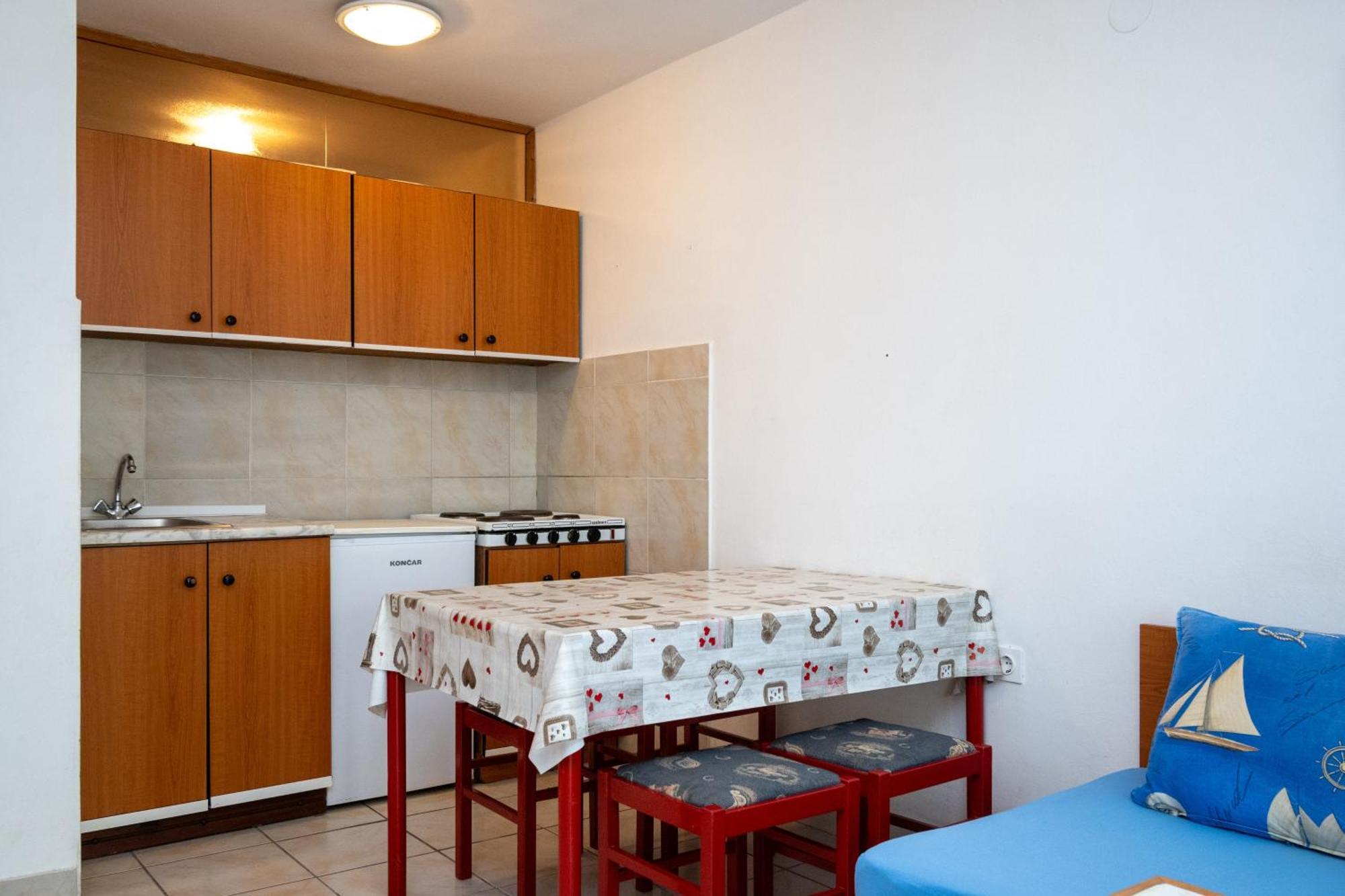 Apartments With A Parking Space Povljana, Pag - 227 Buitenkant foto
